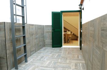 La Scalinata Di Chiaia Napoli